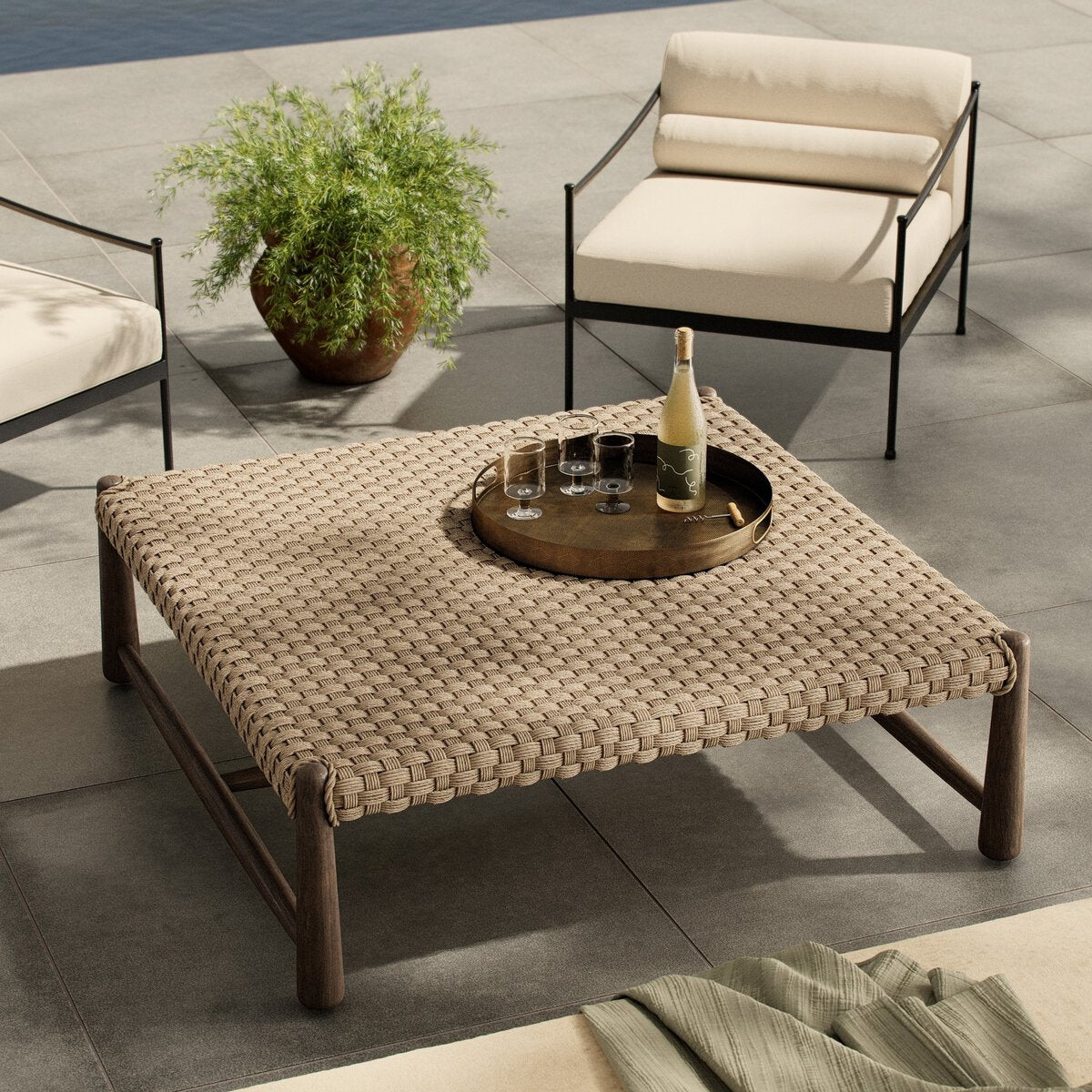 SAVIO OUTDOOR COFFEE TABLE