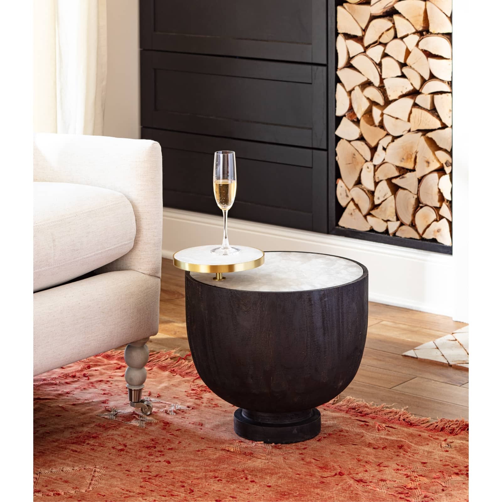 THEO ACCENT TABLE