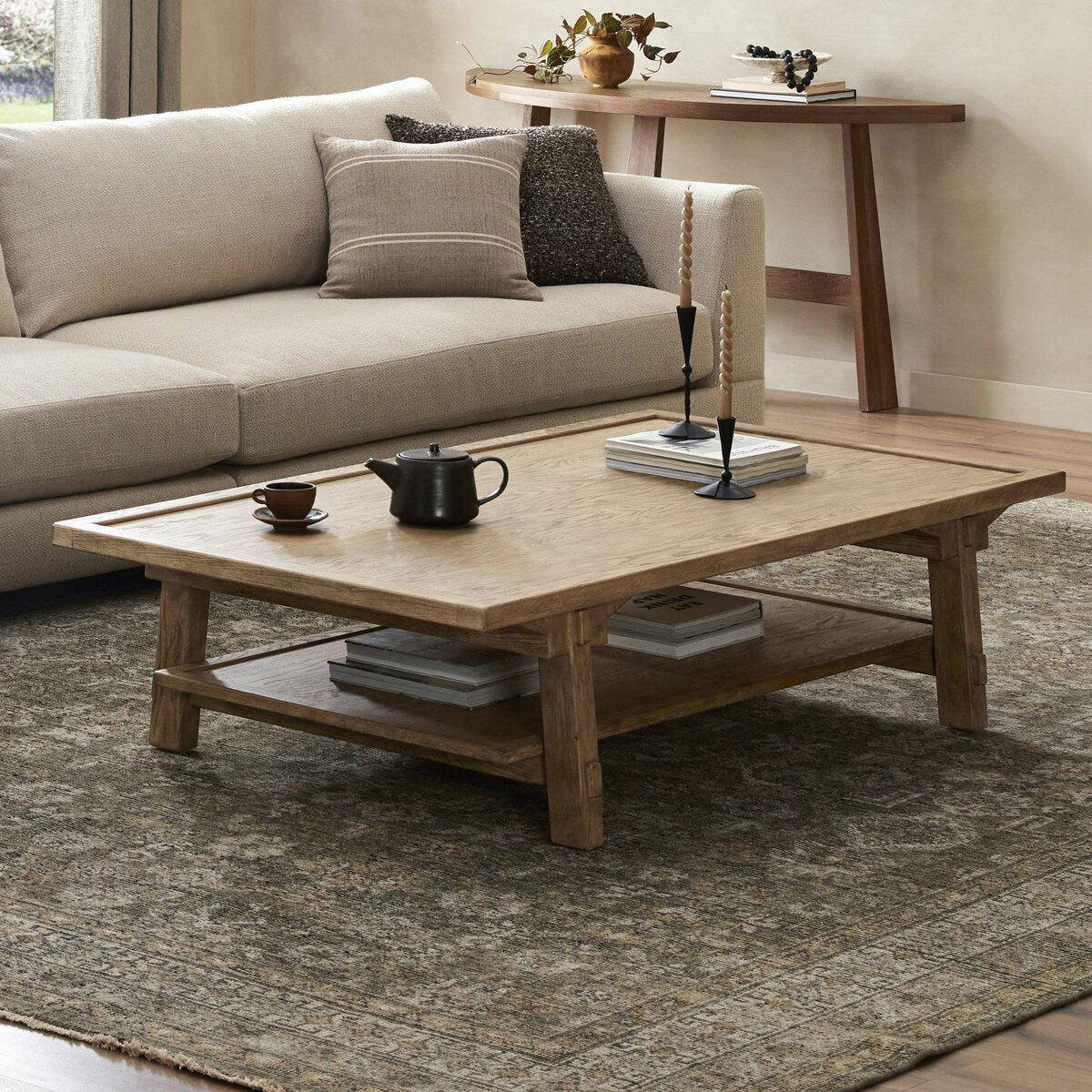 TRINITY COFFEE TABLE