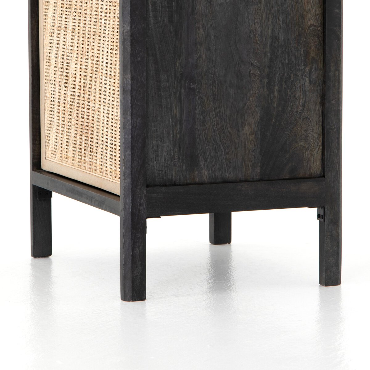 SIDNEY NIGHTSTAND