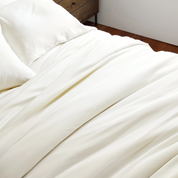 SILKEN SOLID WHITE SHEET SET